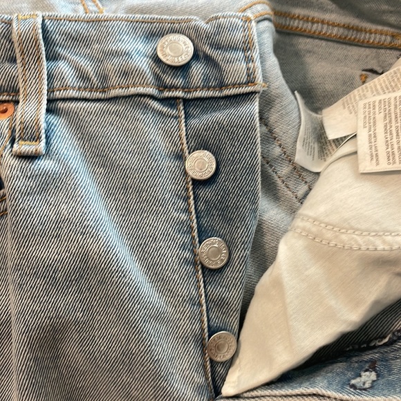 Levi Wedgie Jeans 28 - Picture 4 of 4